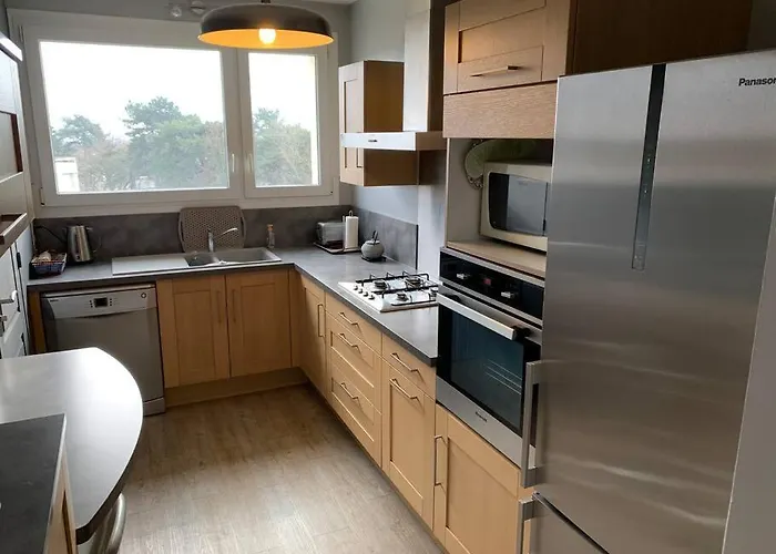 Apartment De Charme, 76 M2, Quartier St Gabriel Caen